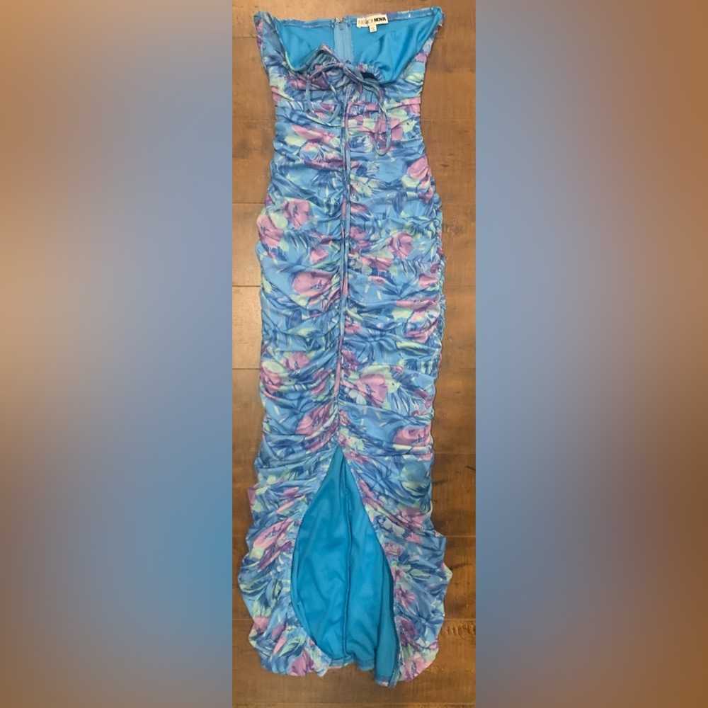 Fashion Nova XS dress